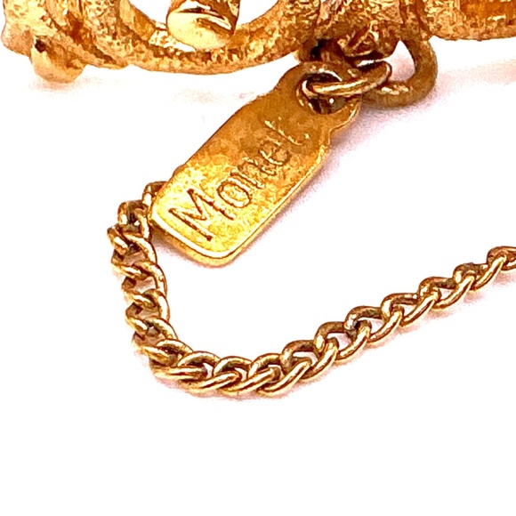 Vintage MONET Gold Tone Spiral Link Bracelet 7.5” - Picture 5 of 6